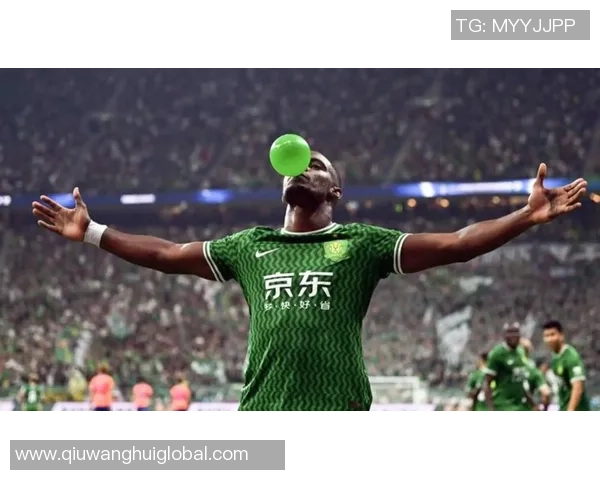 国安外援法比奥以30场28球荣膺2025赛季中超金靴称号 国安外援法比奥以30场28球荣膺2025赛季中超金靴称号