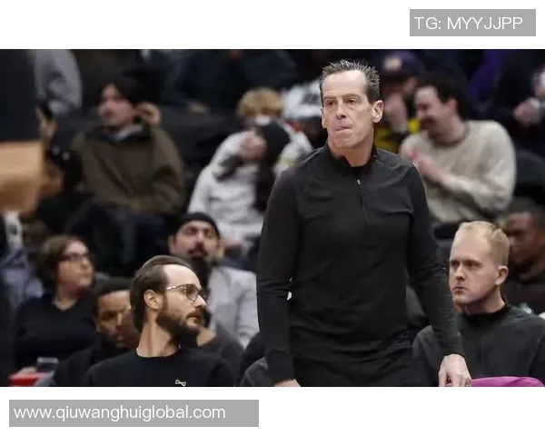 凯尔登赞米奇教练为卓越领袖全明星执教展现榜样力量